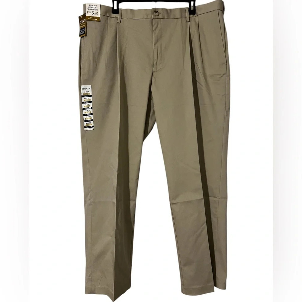 NWT Haggar Iron Free Premium Pleated Classic Khaki